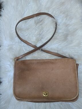 Vintage Coach NYC Tan Leather Crossbody Flap Rehab Bag